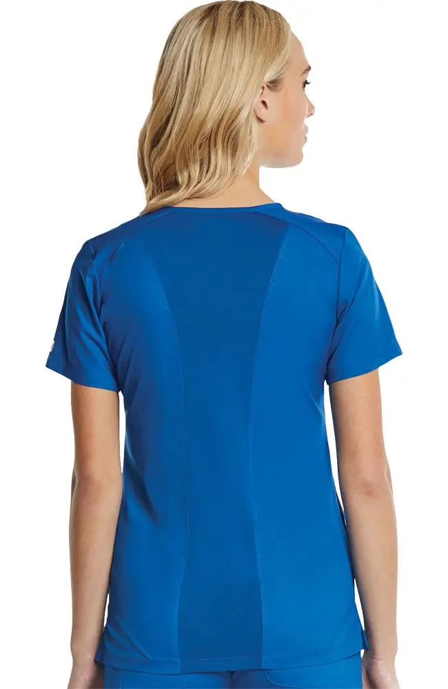 Suzi Qs Scrubs & A Whole Lot More EON Sporty & Comfy Multi Pocket V-neck Top by Maevn %product
